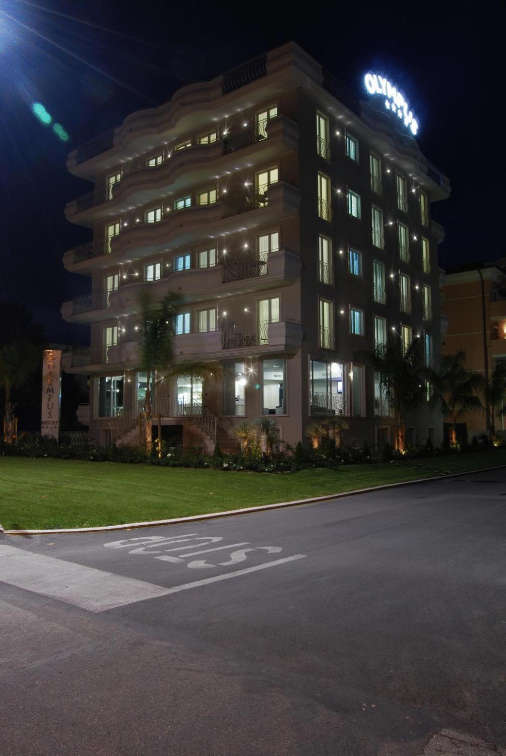 אלבה אדריאטיקה Olympus Resort מראה חיצוני תמונה